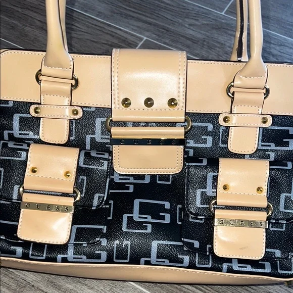 GUESS VINTAGE SHOULDER BAG - Picture 7 of 7